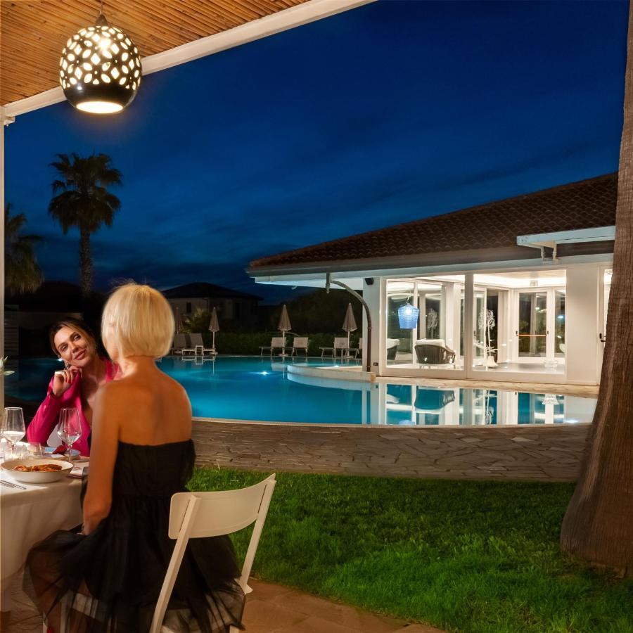 Paestum Inn Beach Resort Exterior foto