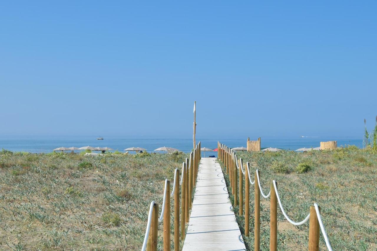 Paestum Inn Beach Resort Exterior foto