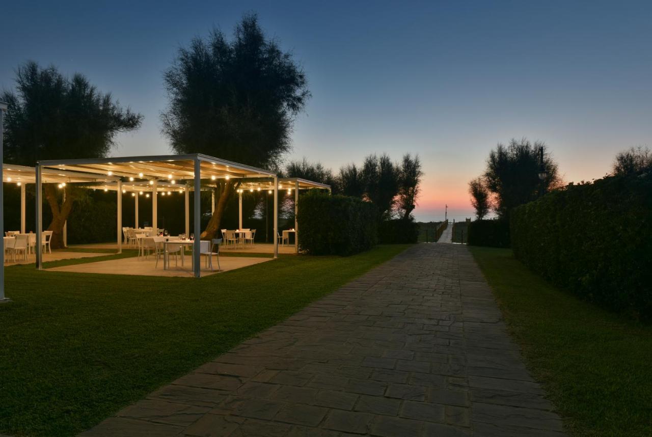 Paestum Inn Beach Resort Exterior foto